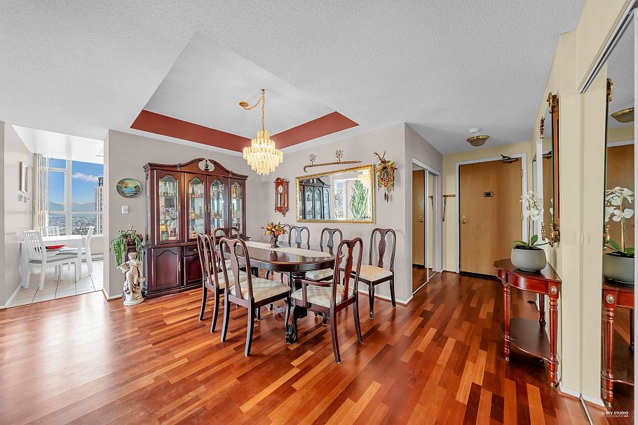 2301 5885 Olive Avenue Burnaby, BC - 11