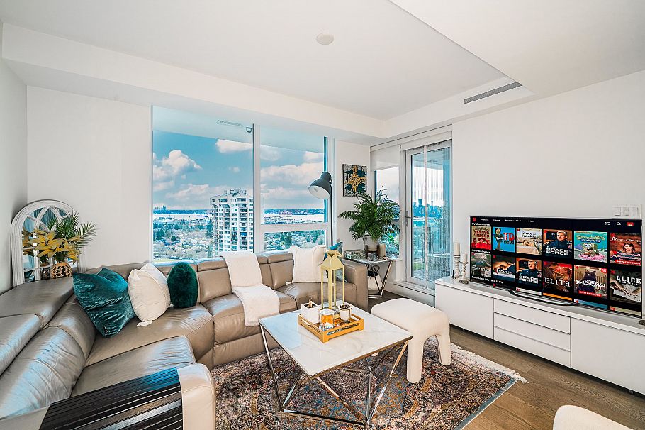 2102 1632 Lions Gate Lane North Vancouver, BC - 7