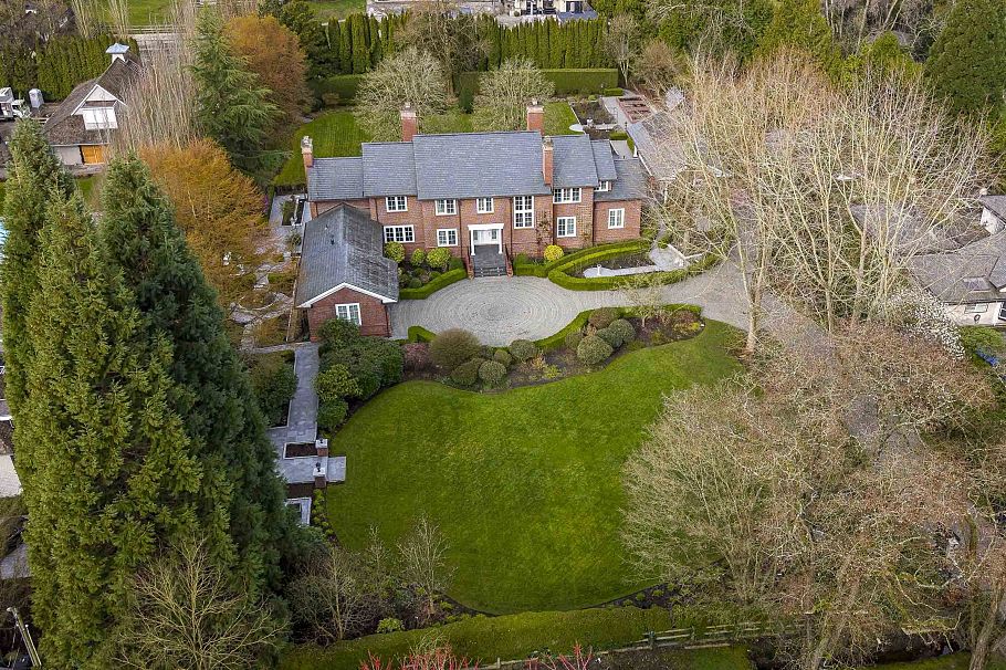 6625 Balaclava Street Vancouver, BC - 3