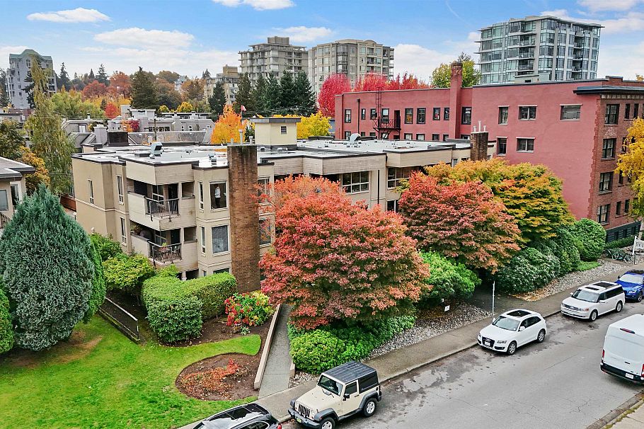 306 1260 W 10th Avenue Vancouver, BC - 13