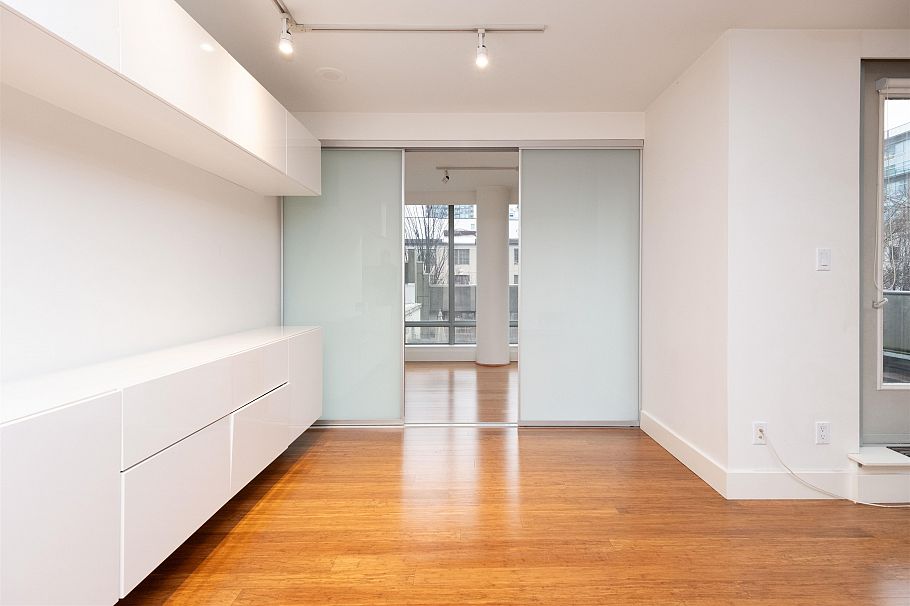 301 930 Cambie Street Vancouver, BC - 9