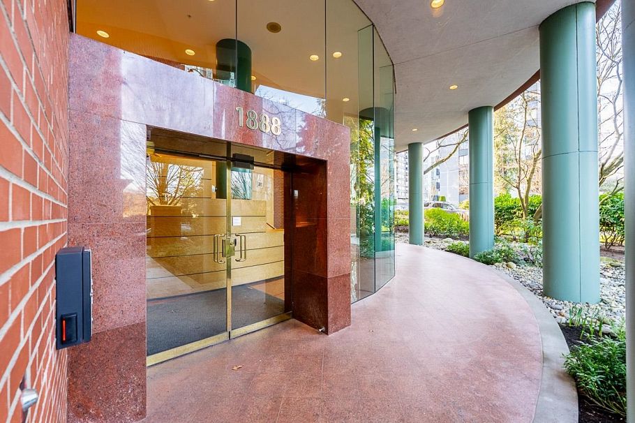 802 1888 Alberni Street Vancouver, BC - 37