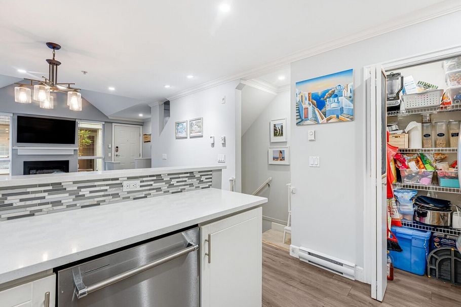 18 1073 Lynn Valley Road North Vancouver, BC - 8