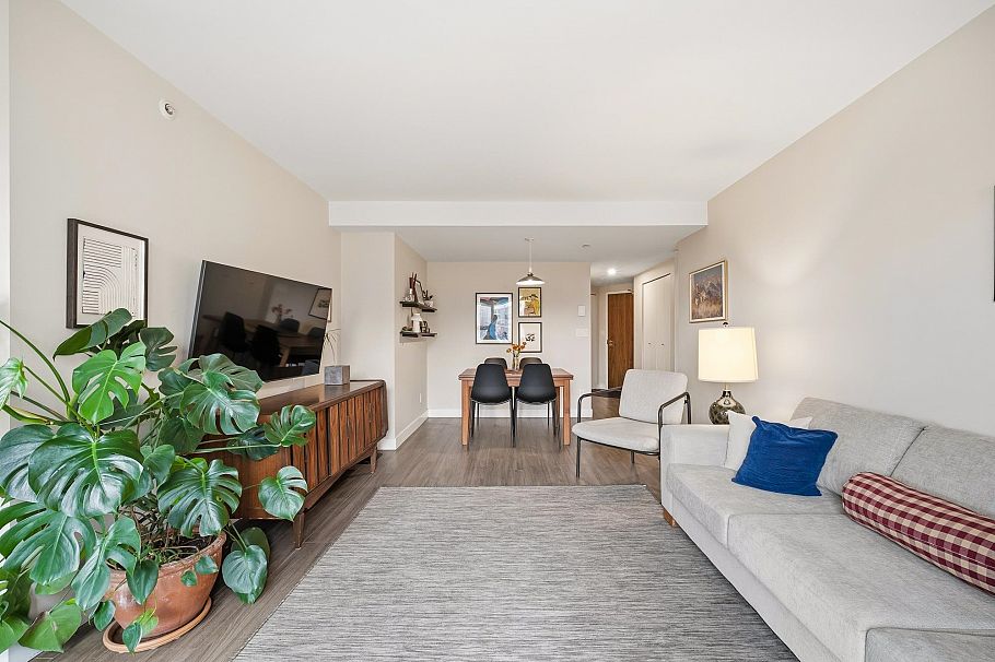 1202 1323 Homer Street Vancouver, BC - 3