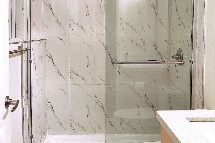 Basement Suite 44XX HUXLEY AVENUE, Burnaby BC V5G 3E9 Burnaby, BC - 3