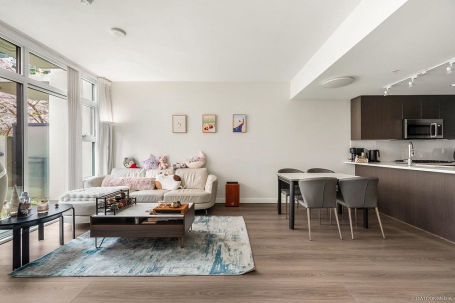 42 8628 Hazelbridge Way Richmond, BC - 9