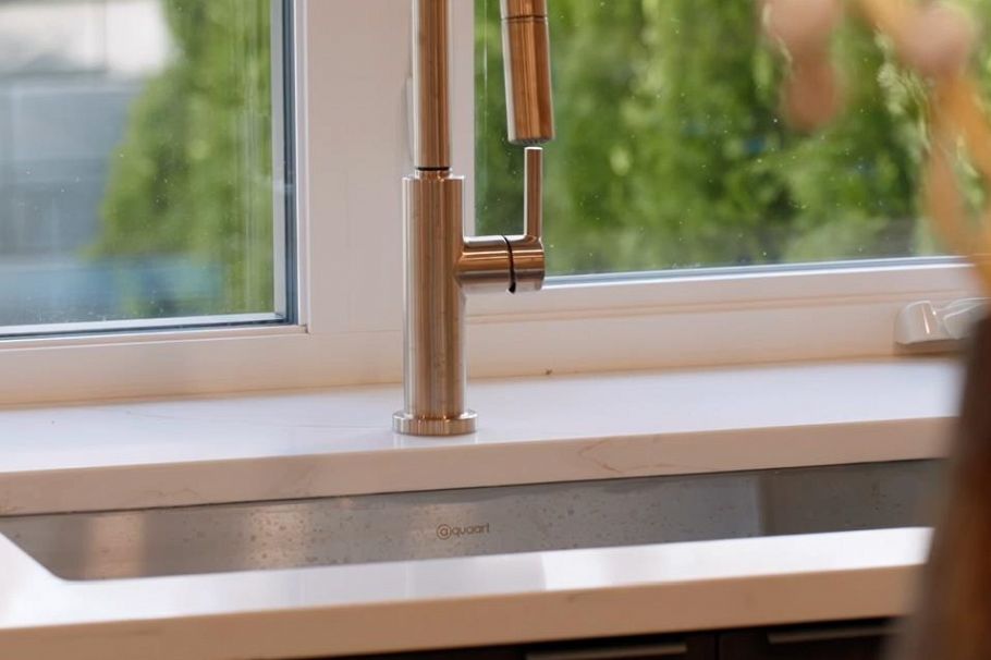 1 6061 Sherbrooke Street Vancouver, BC - 5