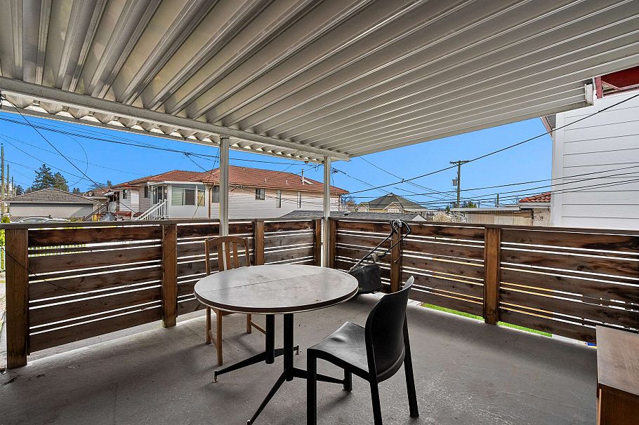 7656 Main Street Vancouver, BC - 23