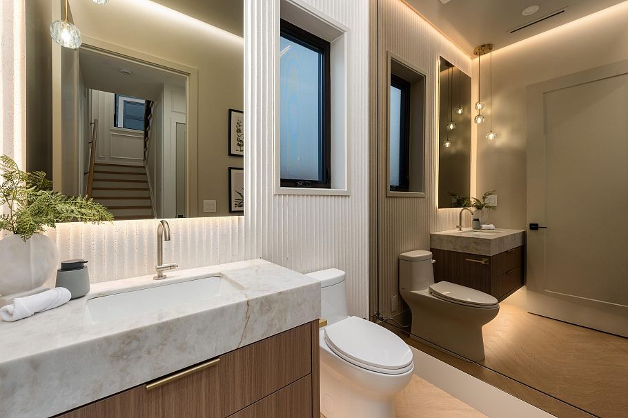 1 3391 Victoria Drive Vancouver, BC - 16