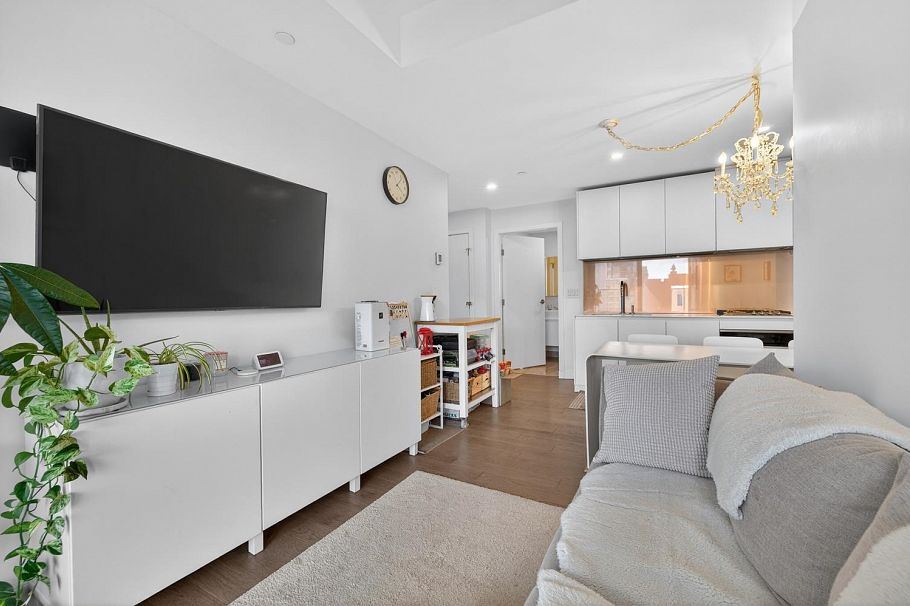 2809 1480 Howe Street Vancouver, BC - 10