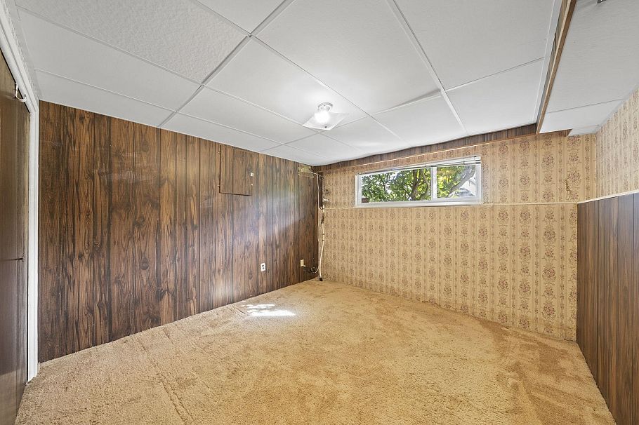 3783 Price Street Burnaby, BC - 24