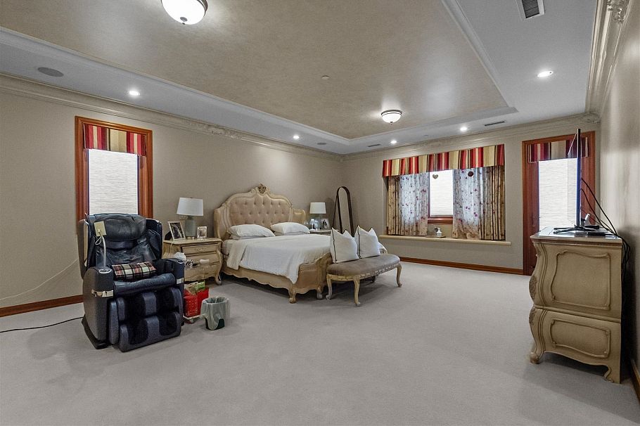 1155 W 54th Avenue Vancouver, BC - 12