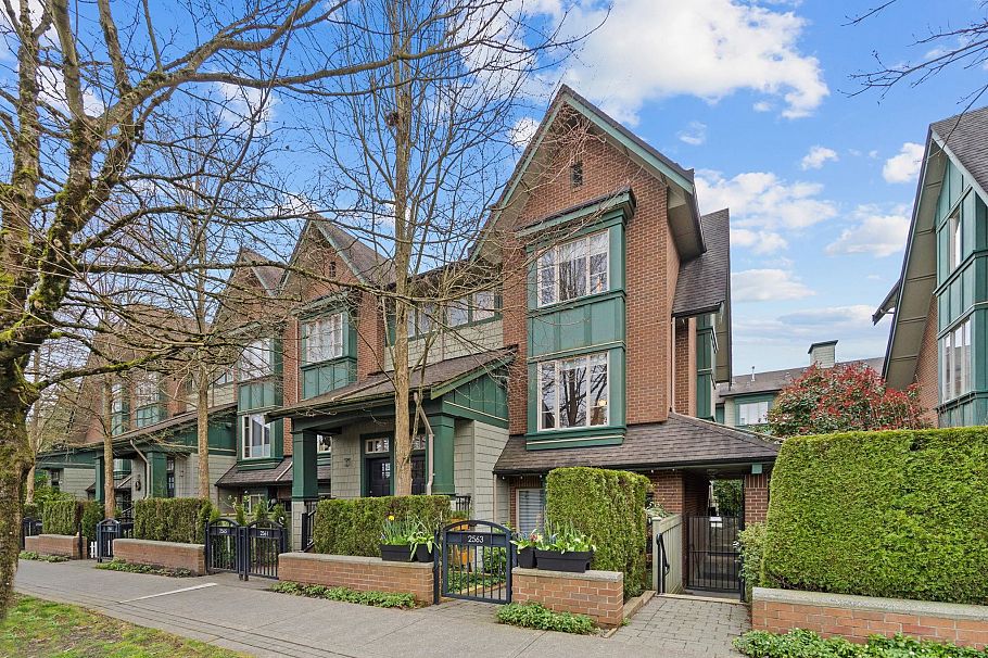 2561 East Mall Vancouver, BC - 22