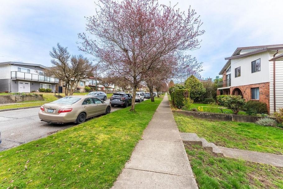 36 E 60th Avenue Vancouver, BC - 17