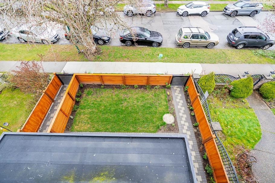 1 150 E 51st Avenue Vancouver, BC - 33