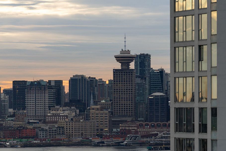 905 110 W 4th Street North Vancouver, BC - 33