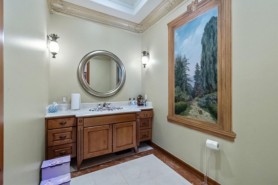 1155 W 54th Avenue Vancouver, BC - 11