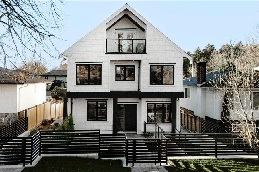 1 6061 Sherbrooke Street Vancouver, BC - 20