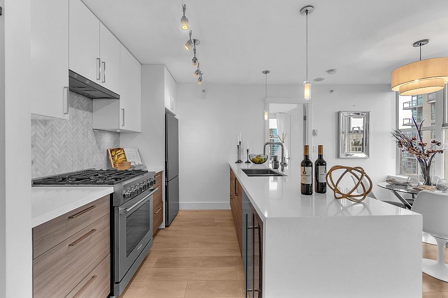 2504 969 Richards Street Vancouver, BC - 9