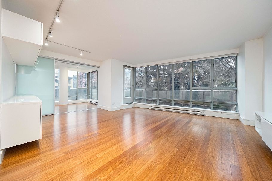 301 930 Cambie Street Vancouver, BC - 11