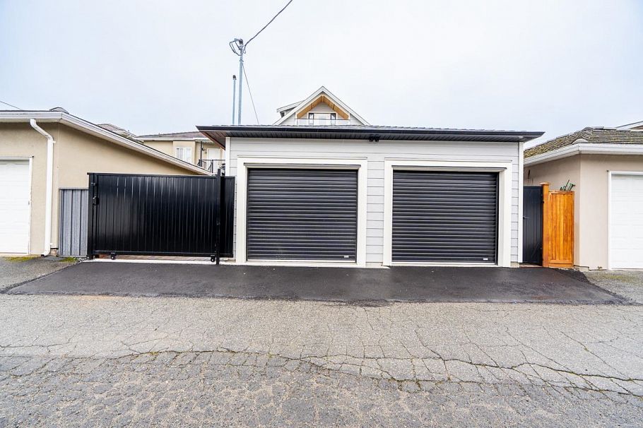 1 150 E 51st Avenue Vancouver, BC - 34