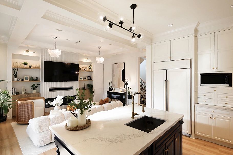 7588 Osler Street Vancouver, BC - 1