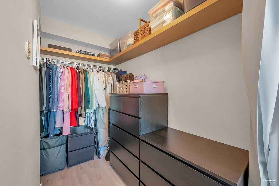 1501 1003 Burnaby Street Vancouver, BC - 17