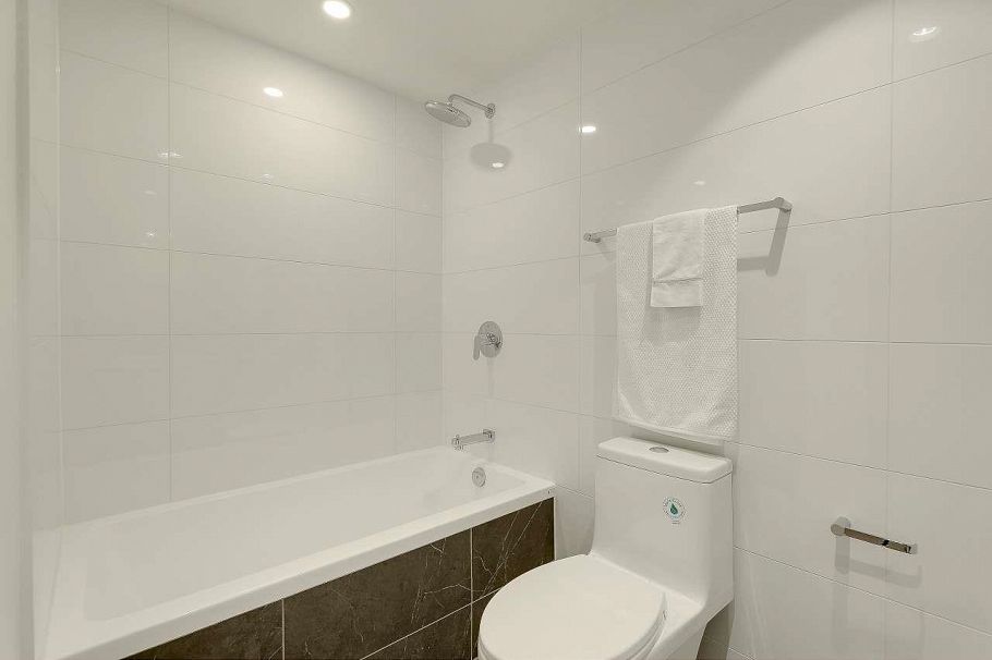 706 1632 Lions Gate Lane North Vancouver, BC - 24