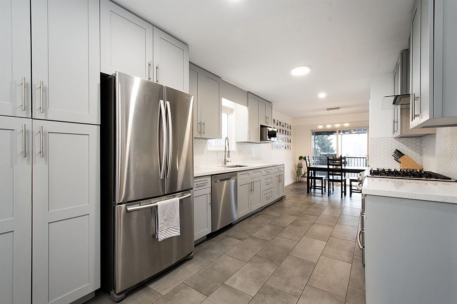 943 Shavington Street North Vancouver, BC - 8