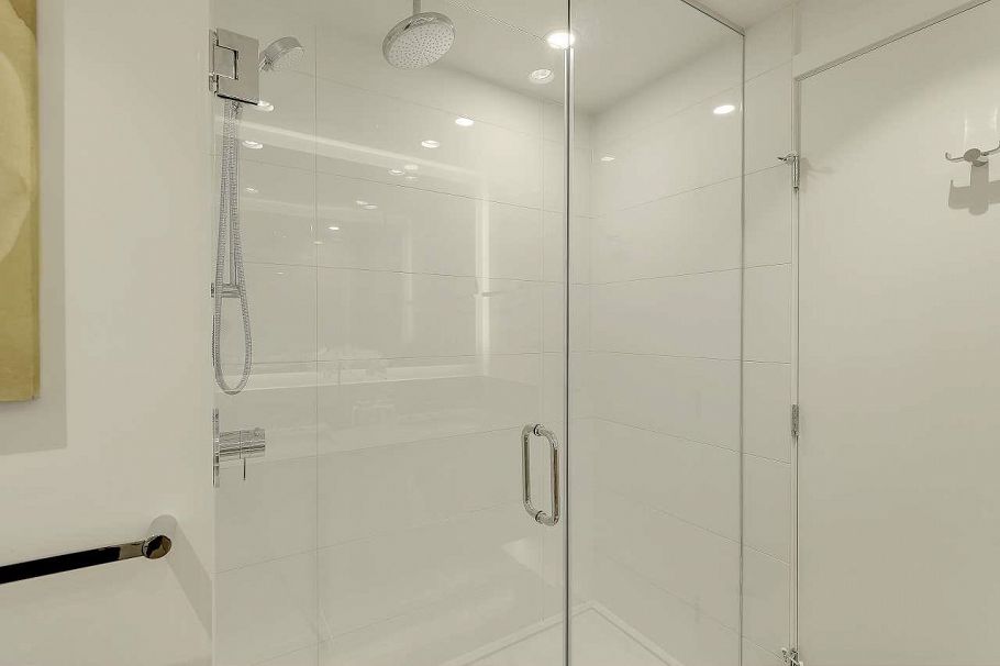 706 1632 Lions Gate Lane North Vancouver, BC - 18