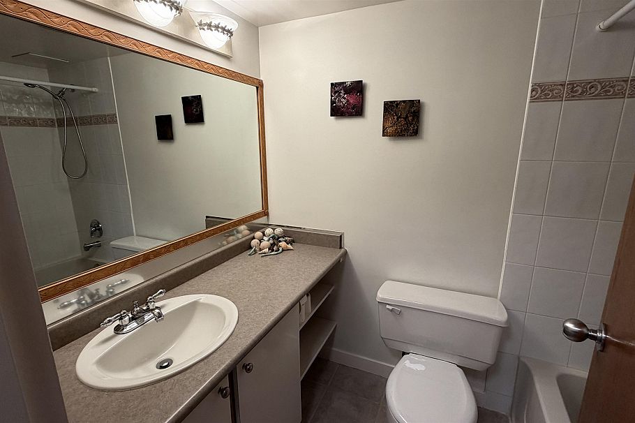 806 1330 Hornby Street Vancouver, BC - 5