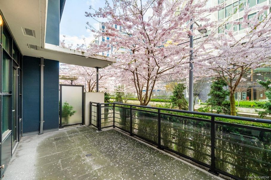 42 8628 Hazelbridge Way Richmond, BC - 20