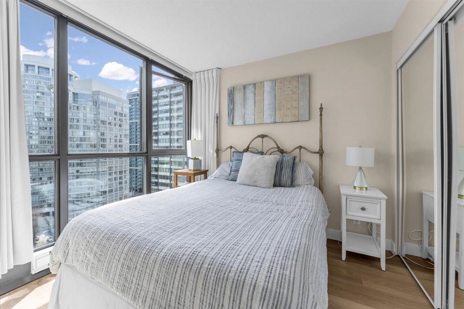 2011 1331 Alberni Street Vancouver, BC - 19