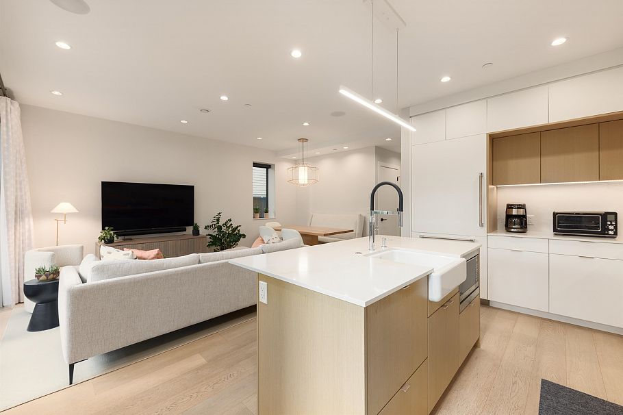 2939 W 15th Avenue Vancouver, BC - 14