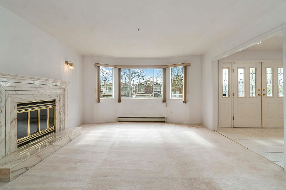 2667 E 47th Avenue Vancouver, BC - 15