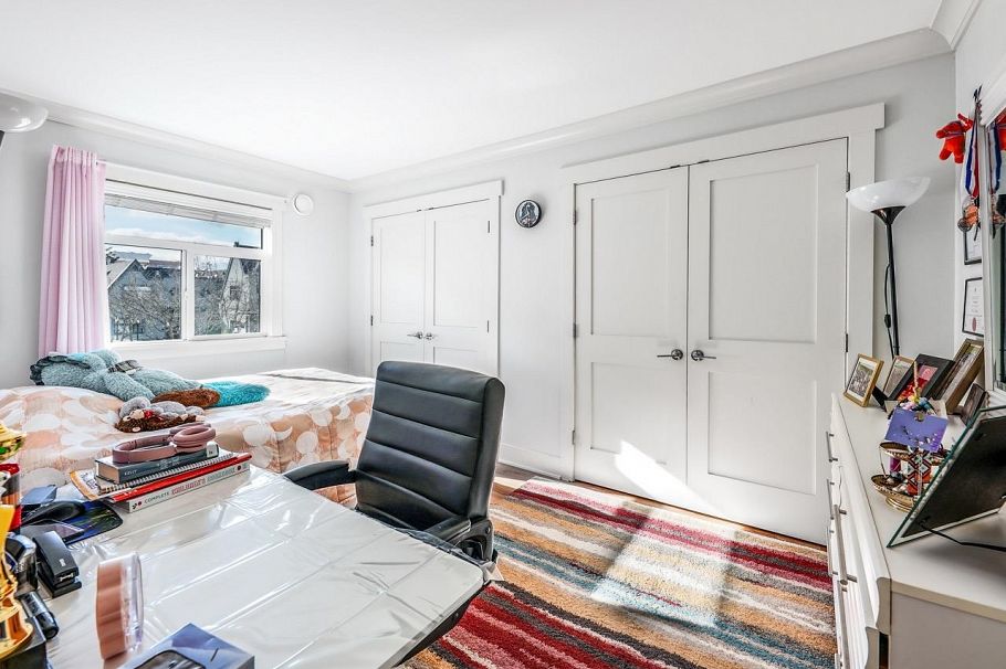 38 889 Tobruck Avenue North Vancouver, BC - 5