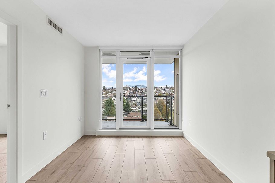 1302 8181 Chester Street Vancouver, BC - 12