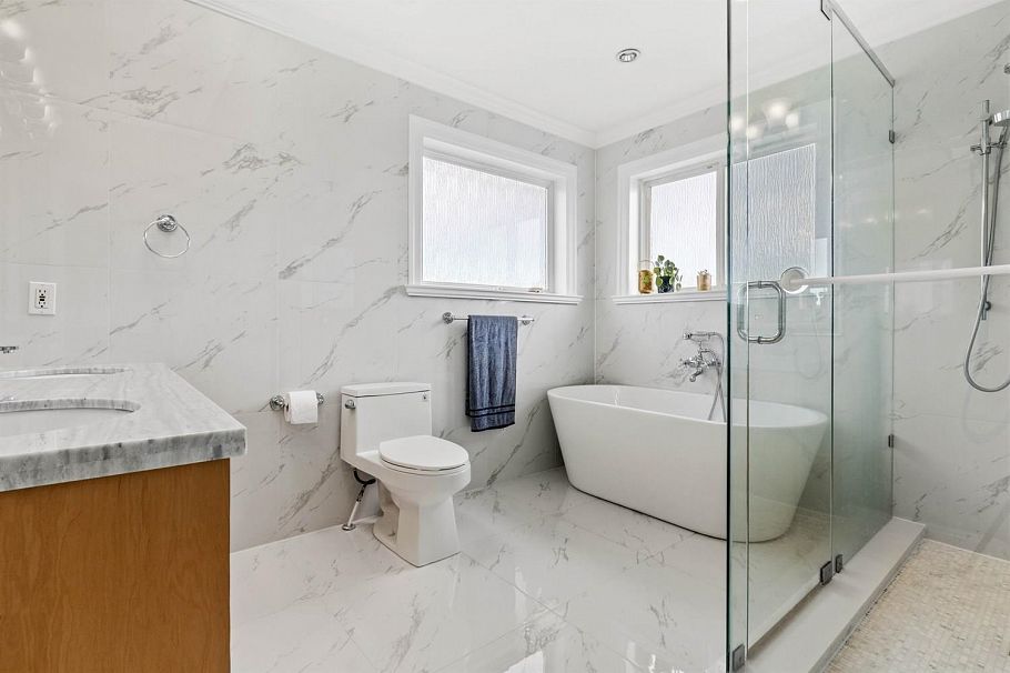 1356 E 62nd Avenue Vancouver, BC - 20