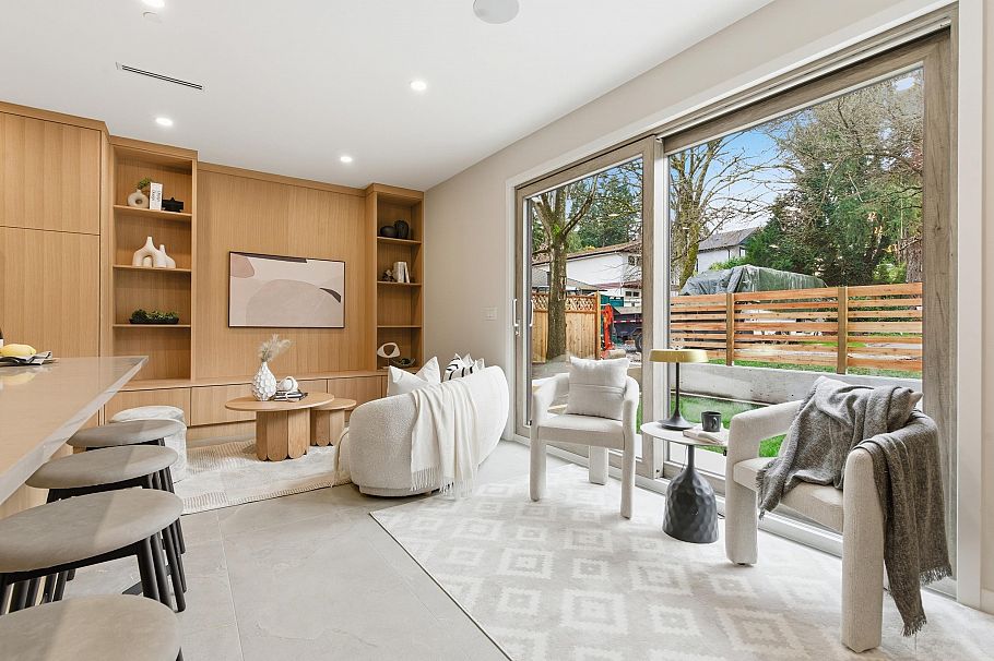 1 2091 E 20th Avenue Vancouver, BC - 8