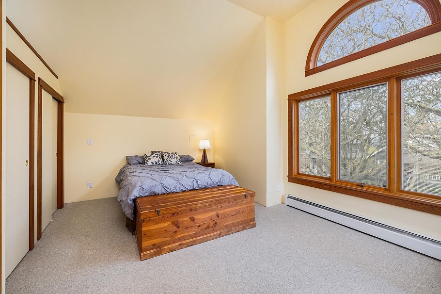 4548 W 7th Avenue Vancouver, BC - 16