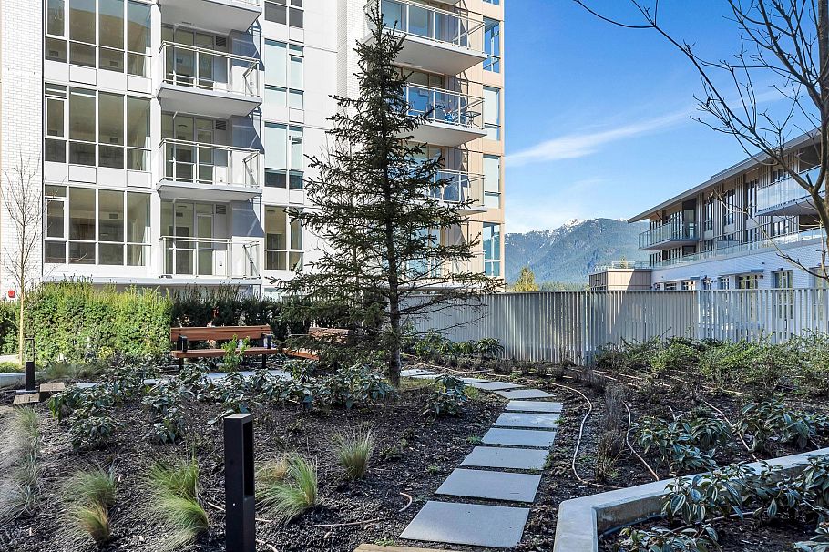 109 2325 Emery Court North Vancouver, BC - 28