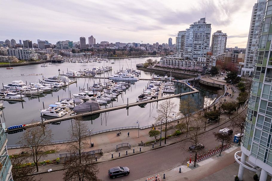 2605 1008 Cambie Street Vancouver, BC - 29