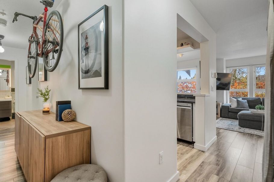 305 1915 E Georgia Street Vancouver, BC - 12