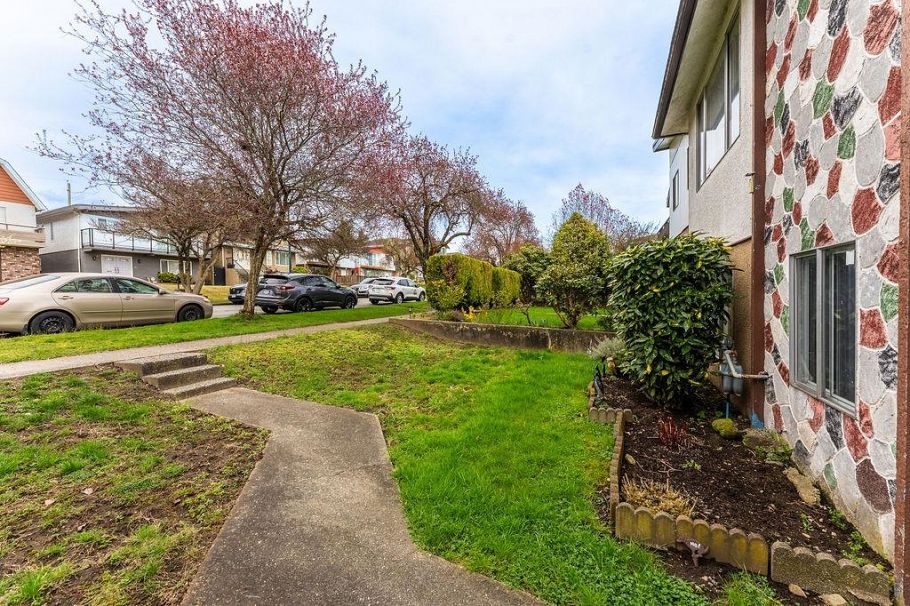 36 E 60th Avenue Vancouver, BC - 19