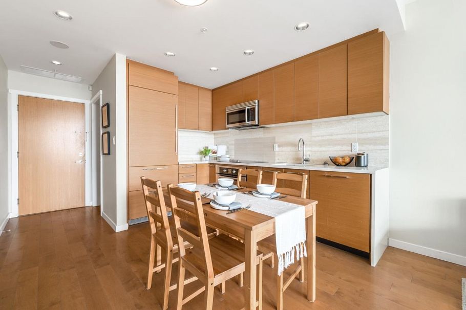 1503 5728 Berton Avenue Vancouver, BC - 14