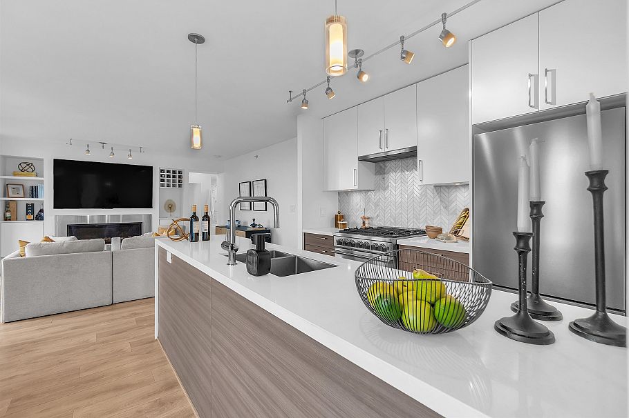 2504 969 Richards Street Vancouver, BC - 10