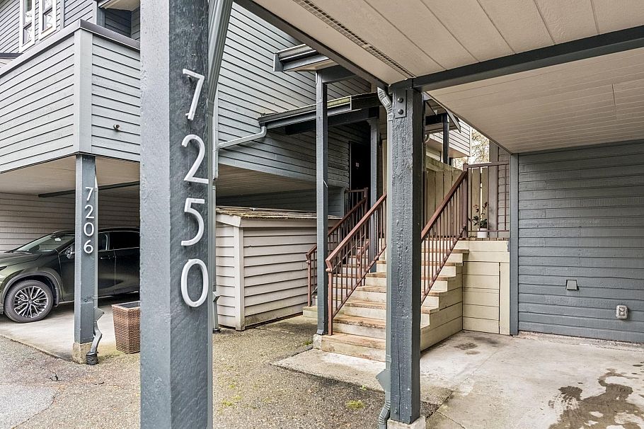 7250 Appledale Place Vancouver, BC - 3