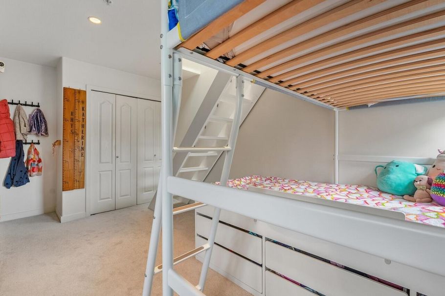 305 1915 E Georgia Street Vancouver, BC - 25