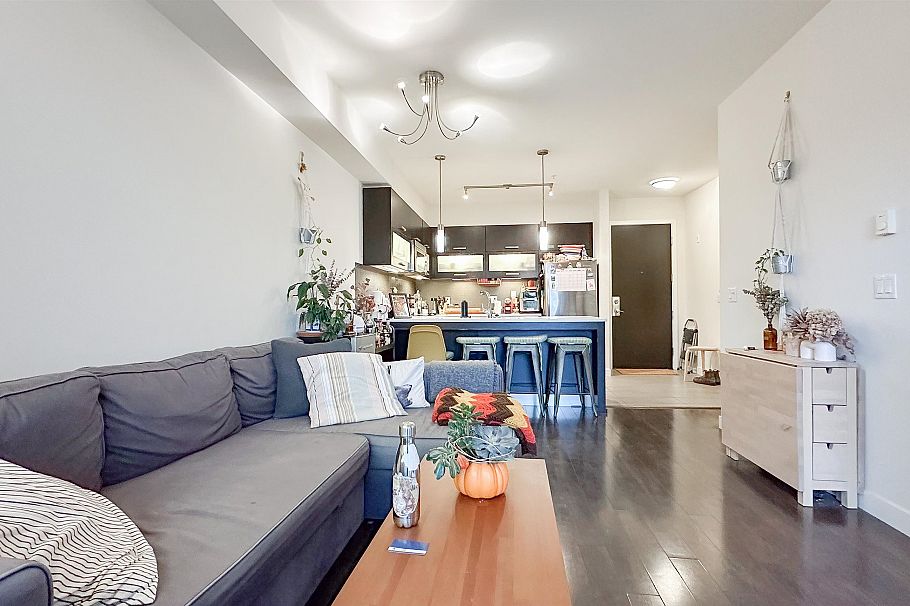 301 3333 Main Street Vancouver, BC - 6