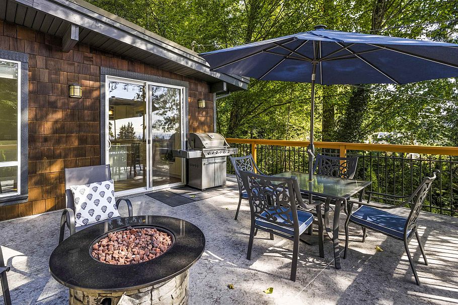 884 Wellington Drive North Vancouver, BC - 20